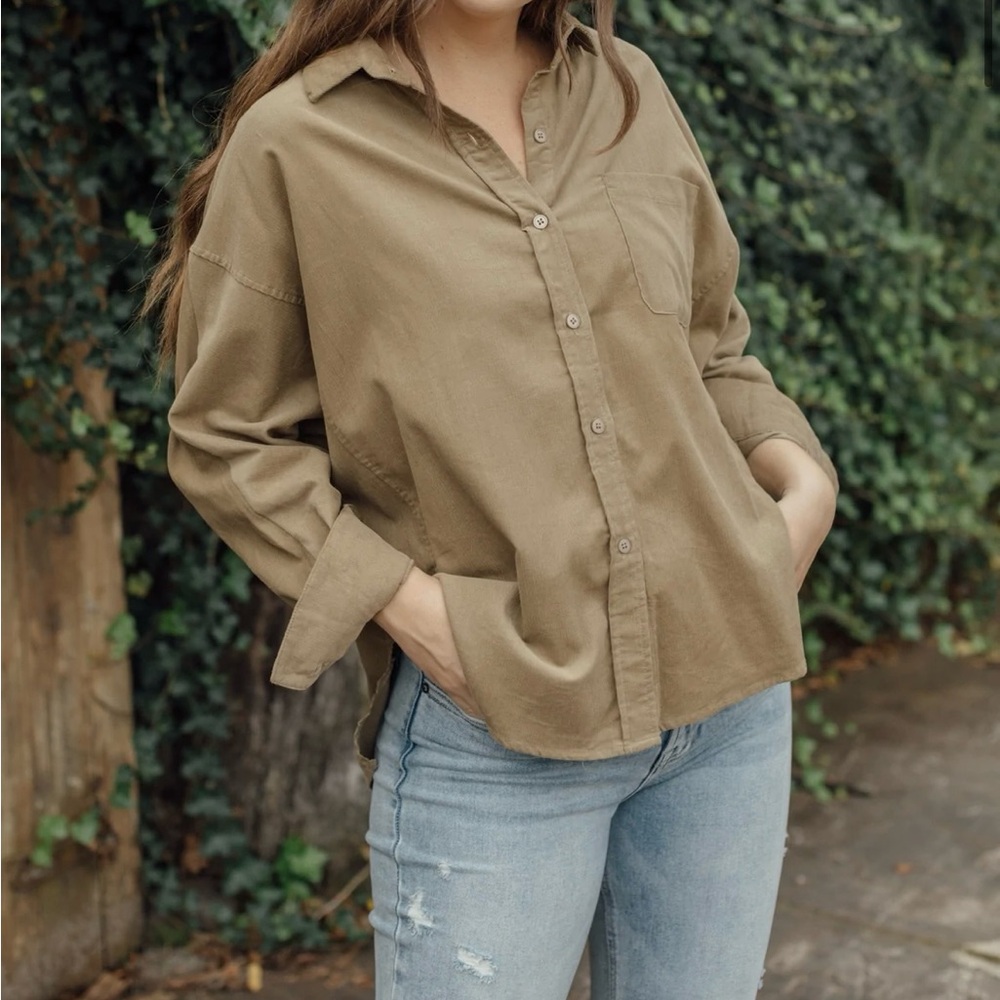 Neuflora Woodstock - Casual Tan Button-Up Shirt